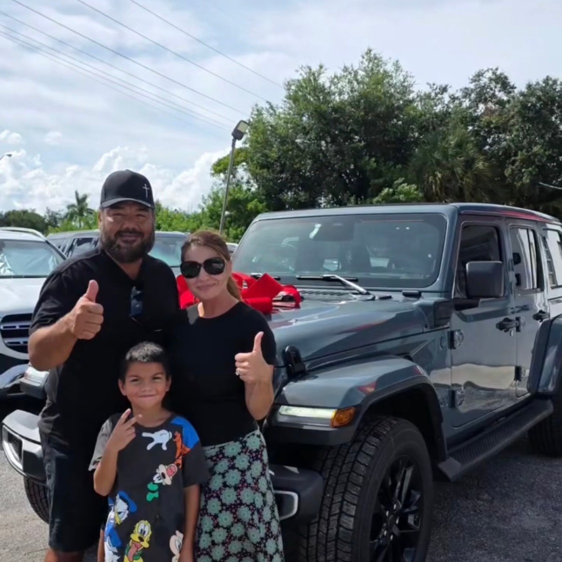 Car Superstore customer taking delivery of their vehicle 12
